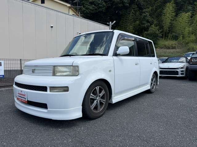 2004 Toyota bB – thumbnail 4