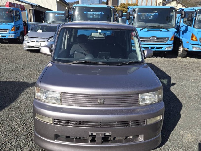 2002 Toyota bB