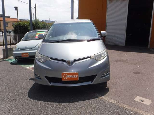 2006 Toyota Estima – thumbnail 2