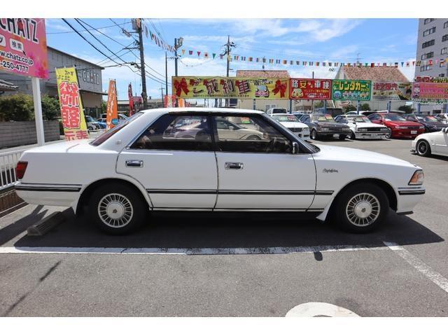 1990 Toyota Crown – thumbnail 4