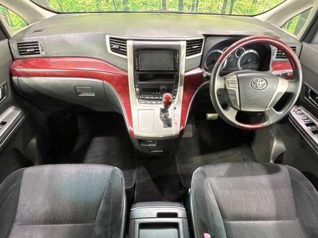 2009 Toyota Vellfire – thumbnail 2