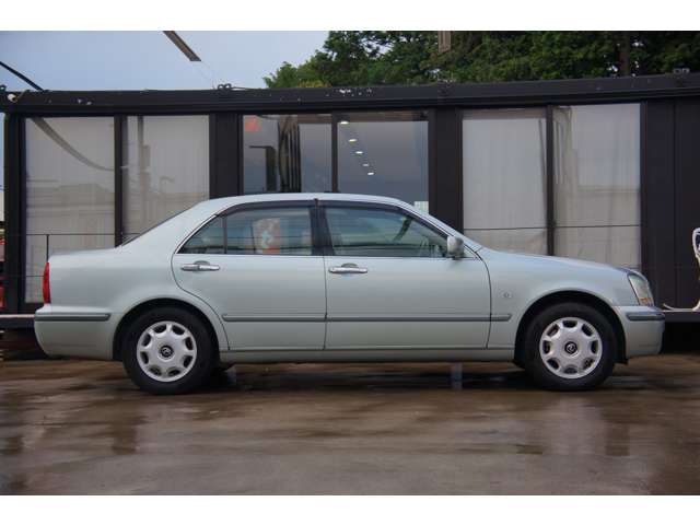 2006 Toyota Progres – thumbnail 4