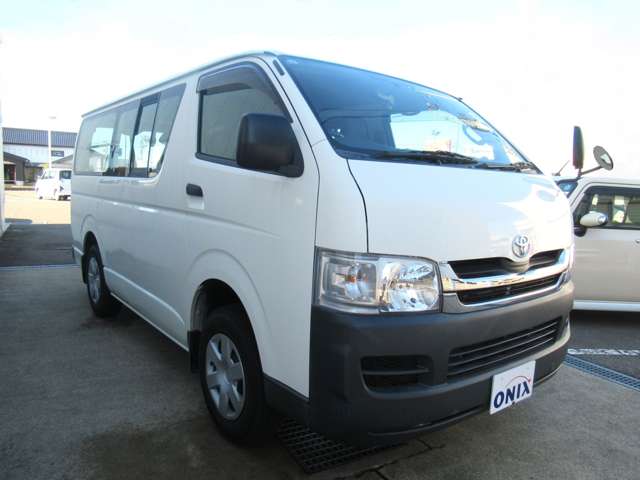 2007 Toyota Regius Ace – thumbnail 4