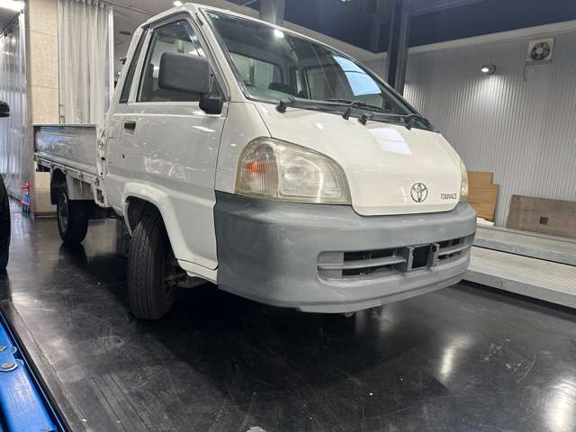 2002 Toyota TownAce Track – thumbnail 2