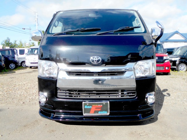 2009 Toyota Regius Ace