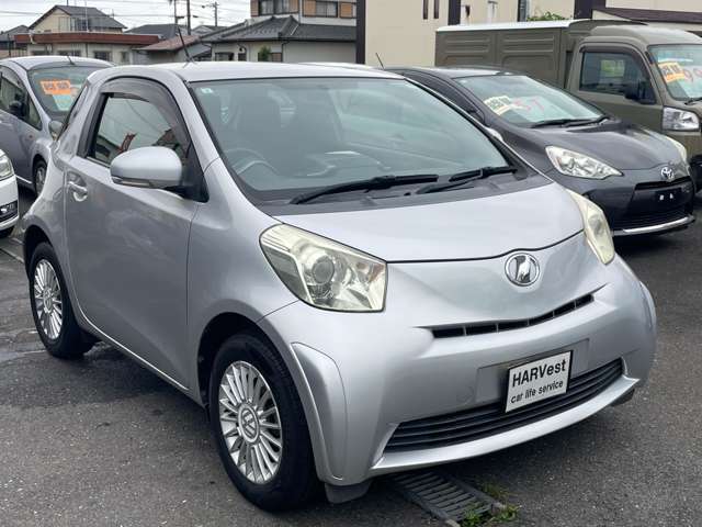 2009 Toyota iQ – thumbnail 4
