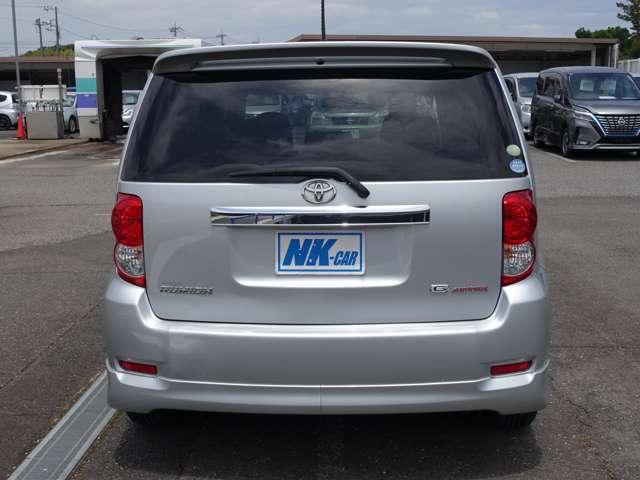 2008 Toyota Corolla Rumion – thumbnail 3