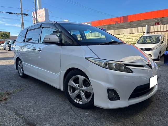 2009 Toyota Estima – thumbnail 2