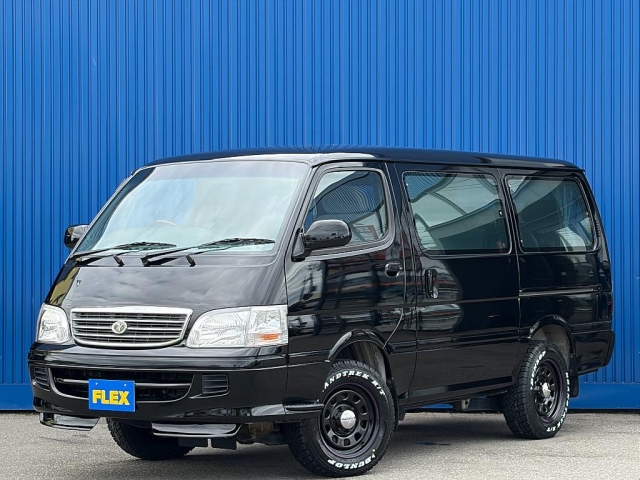 2001 Toyota Hiace – thumbnail 4