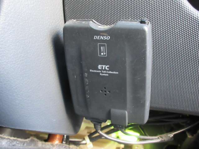 2009 Toyota Succeed Van – thumbnail 3