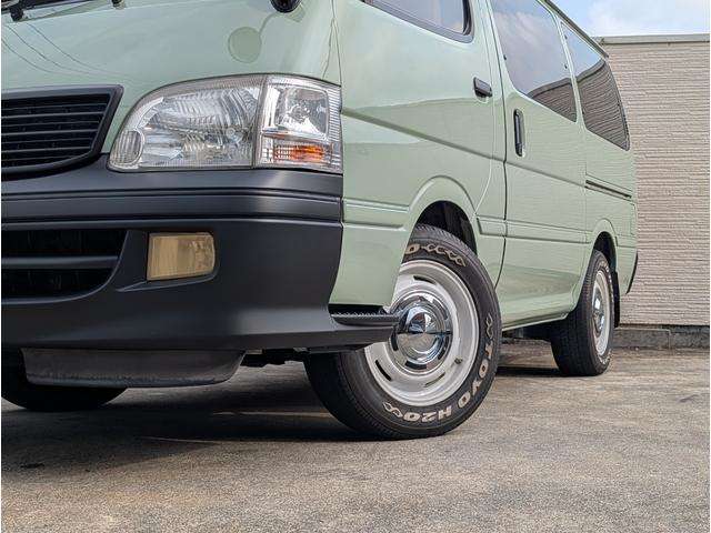 1999 Toyota Hiace – thumbnail 4