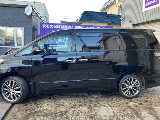 2008 Toyota Vellfire – thumbnail 3