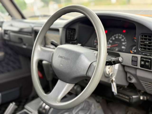 1996 Toyota Land Cruiser Prado – thumbnail 2