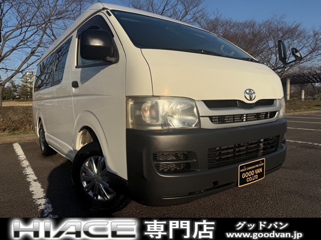 2009 Toyota Hiace