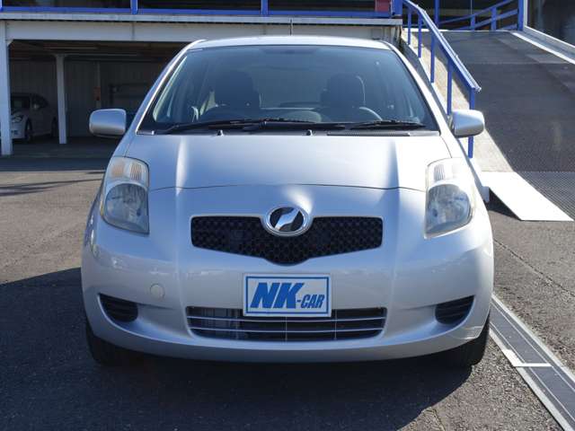 2006 Toyota Vitz – thumbnail 2