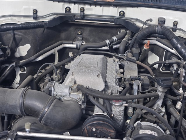 2003 Toyota Land Cruiser 100 – thumbnail 3