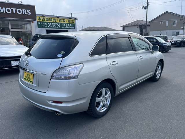2007 Toyota Mark X Zio – thumbnail 4