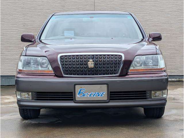 2001 Toyota Crown Majesta – thumbnail 4