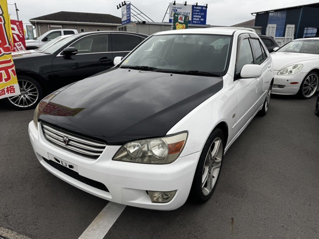 2001 Toyota Altezza