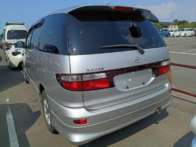 2000 Toyota Estima – thumbnail 2
