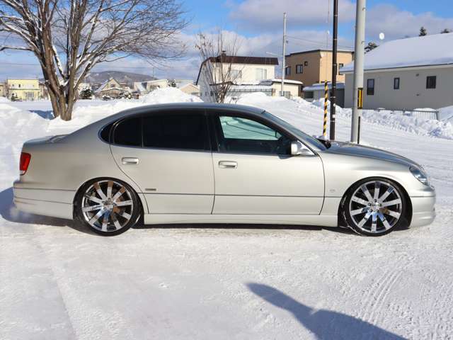 2001 Toyota Aristo – thumbnail 4