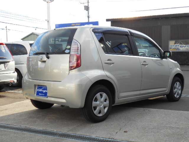 2007 Toyota Passo – thumbnail 4