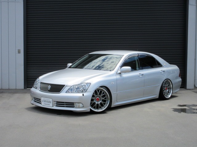 2005 Toyota Crown Athlete