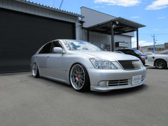2005 Toyota Crown Athlete – thumbnail 3