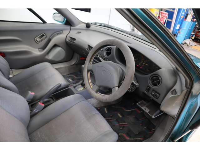 1993 Toyota Sera – thumbnail 3