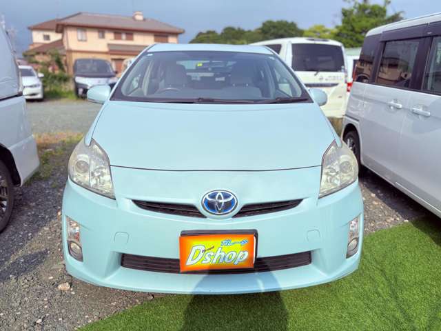 2010 Toyota Prius – thumbnail 2