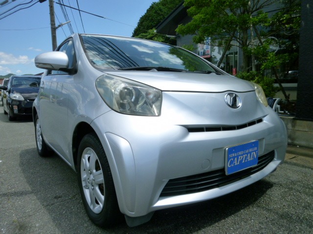 2009 Toyota iQ