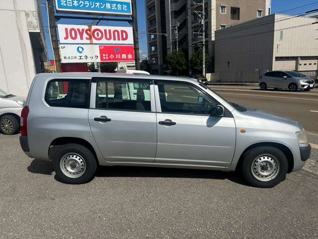 2008 Toyota Probox Van – thumbnail 3