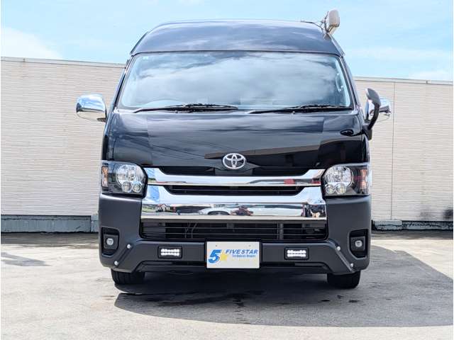 2007 Toyota Hiace – thumbnail 2