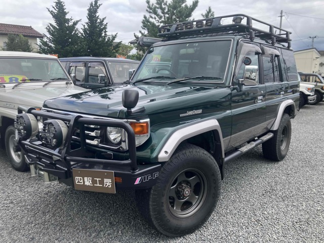 2002 Toyota Land Cruiser 70