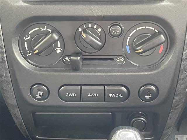 2008 Suzuki Jimny – thumbnail 3