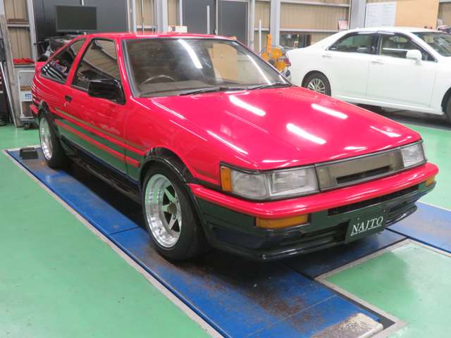1985 Toyota Corolla Levin – thumbnail 3