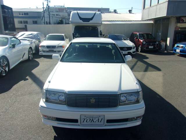 1997 Toyota Crown – thumbnail 2