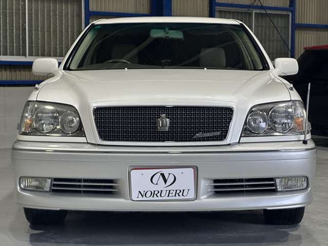 2001 Toyota Crown Athlete – thumbnail 4
