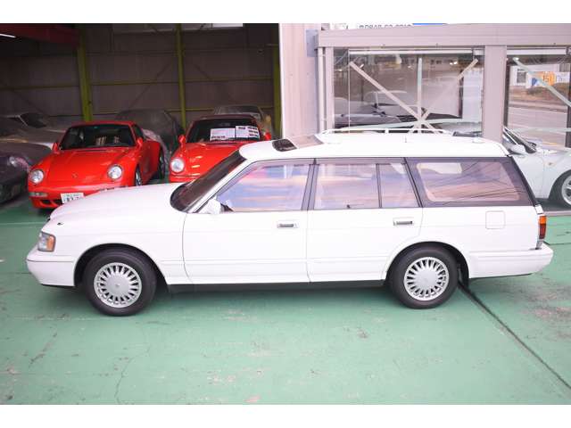 1992 Toyota Crown Wgn – thumbnail 3
