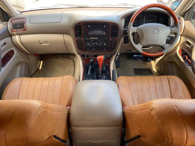 2002 Toyota Land Cruiser 100 – thumbnail 4