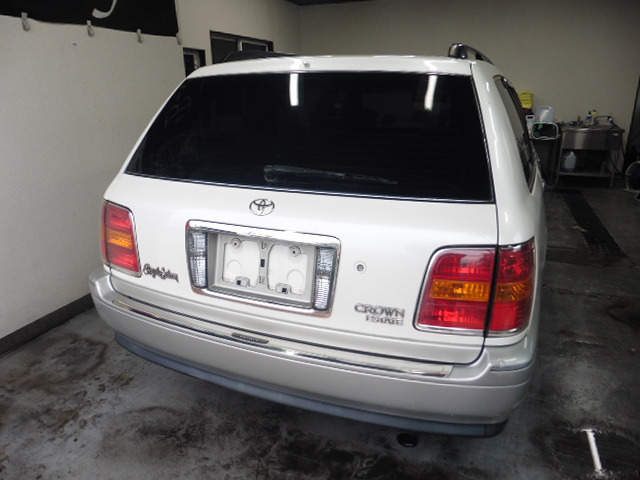 2000 Toyota Crown Estate – thumbnail 4