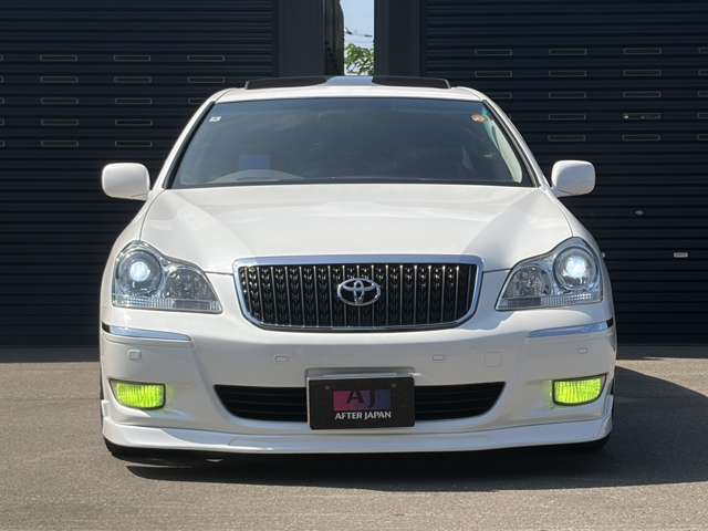 2006 Toyota Crown Majesta – thumbnail 2