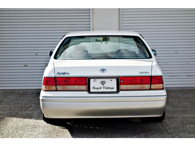 1999 Toyota Crown – thumbnail 2