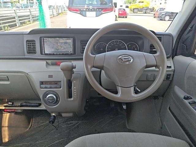 2010 Daihatsu Atrai Wagon – thumbnail 3