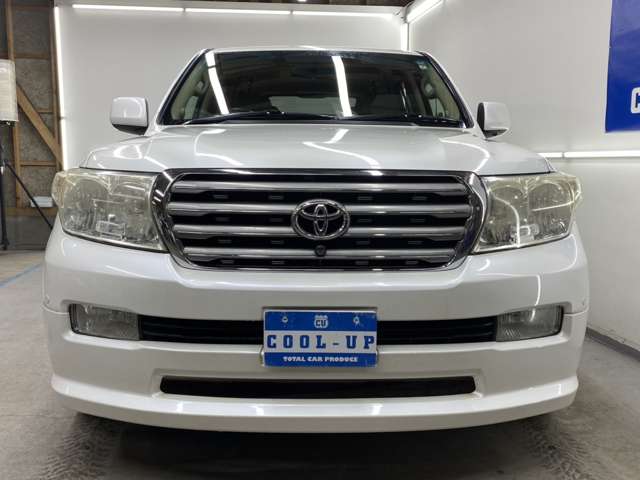 2010 Toyota Land Cruiser 200 – thumbnail 3