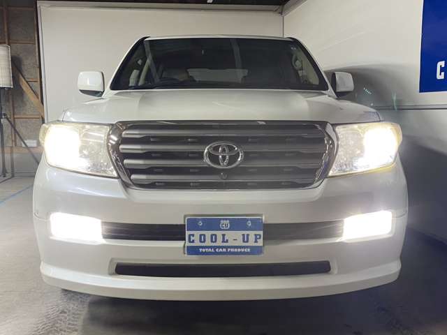 2010 Toyota Land Cruiser 200 – thumbnail 4