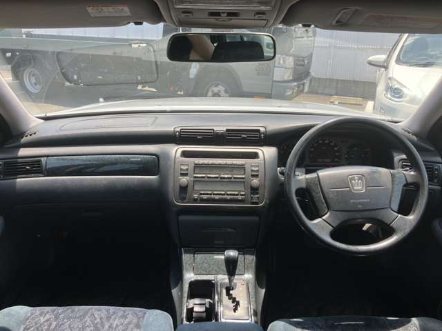 2003 Toyota Crown Estate – thumbnail 3