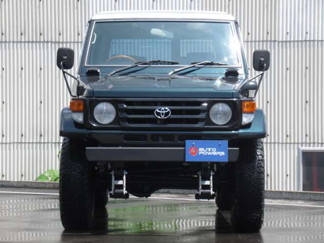 1998 Toyota Land Cruiser 70 – thumbnail 3