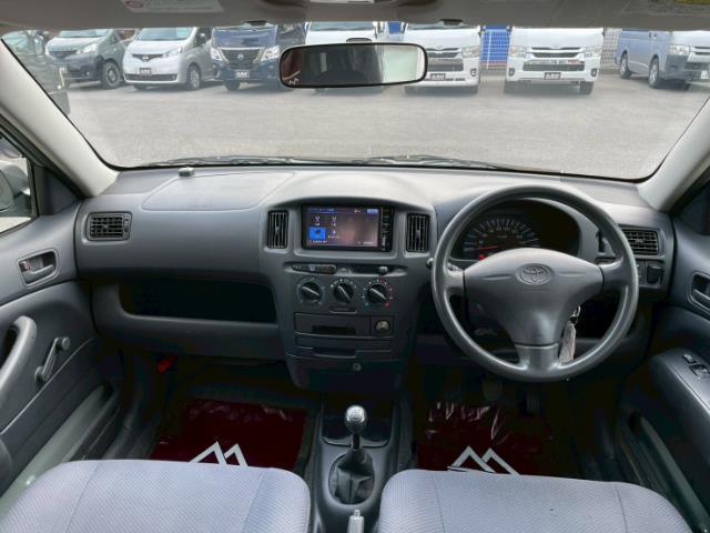 2009 Toyota Probox Van – thumbnail 4