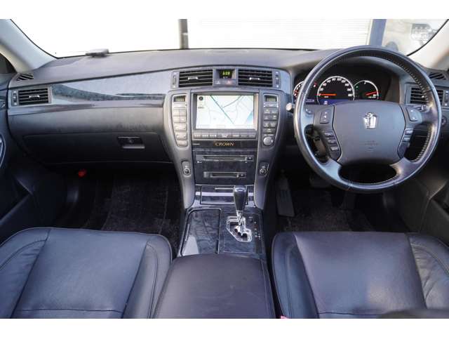 2007 Toyota Crown Athlete – thumbnail 2